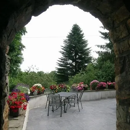 Natursteinvilla Am Goldberg