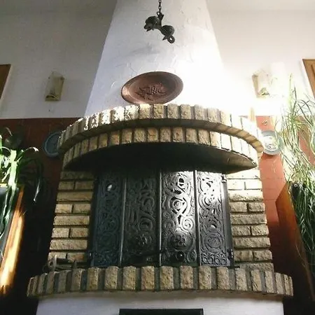 Natursteinvilla Am Goldberg *